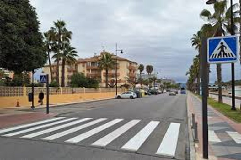 Málaga apuesta por sensores inteligentes en pasos de peatones